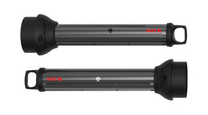 Two 1 ¼” ceramic-coated aluminum barrel JetWraps™ for long-lasting curls. Airflow effortlessly wraps hair around the barrel to create beautiful curls.