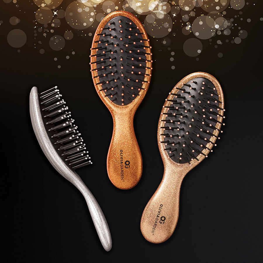 Holiday Glam Compact styling brush Limited edition
